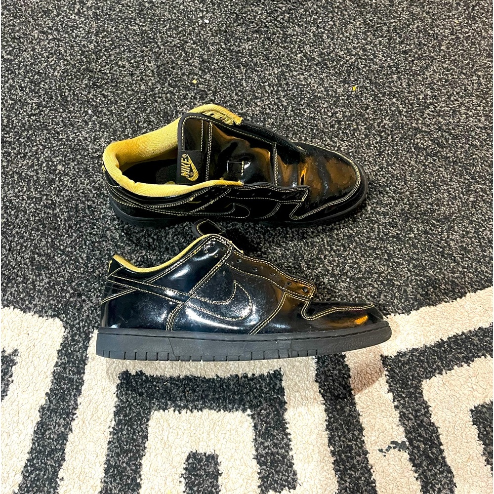 Nike dunks 2005 rare lows